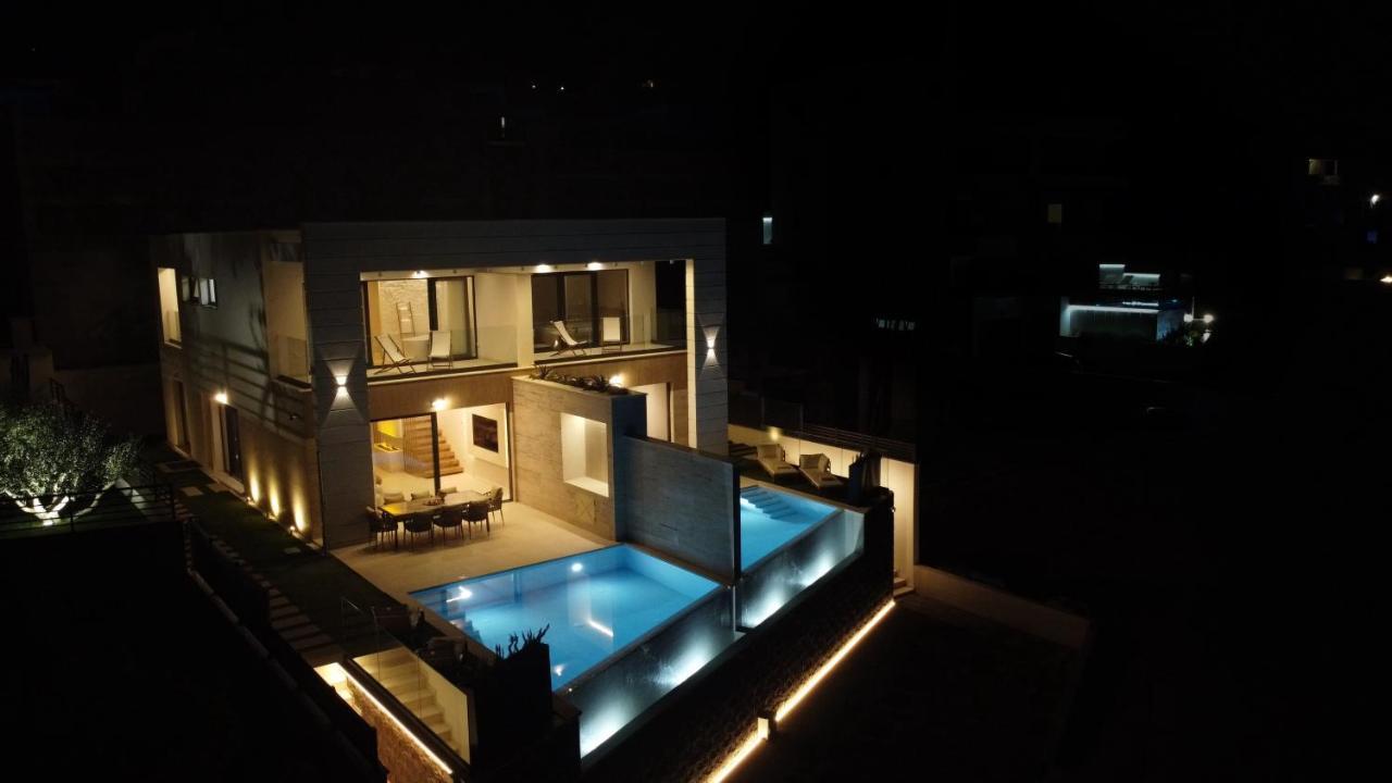 Rosemary West Villa