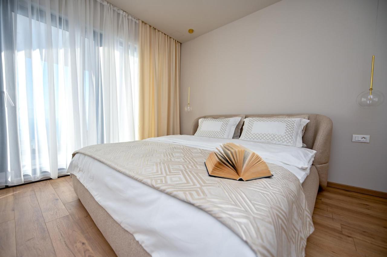 Villa Rosemary West Makarska