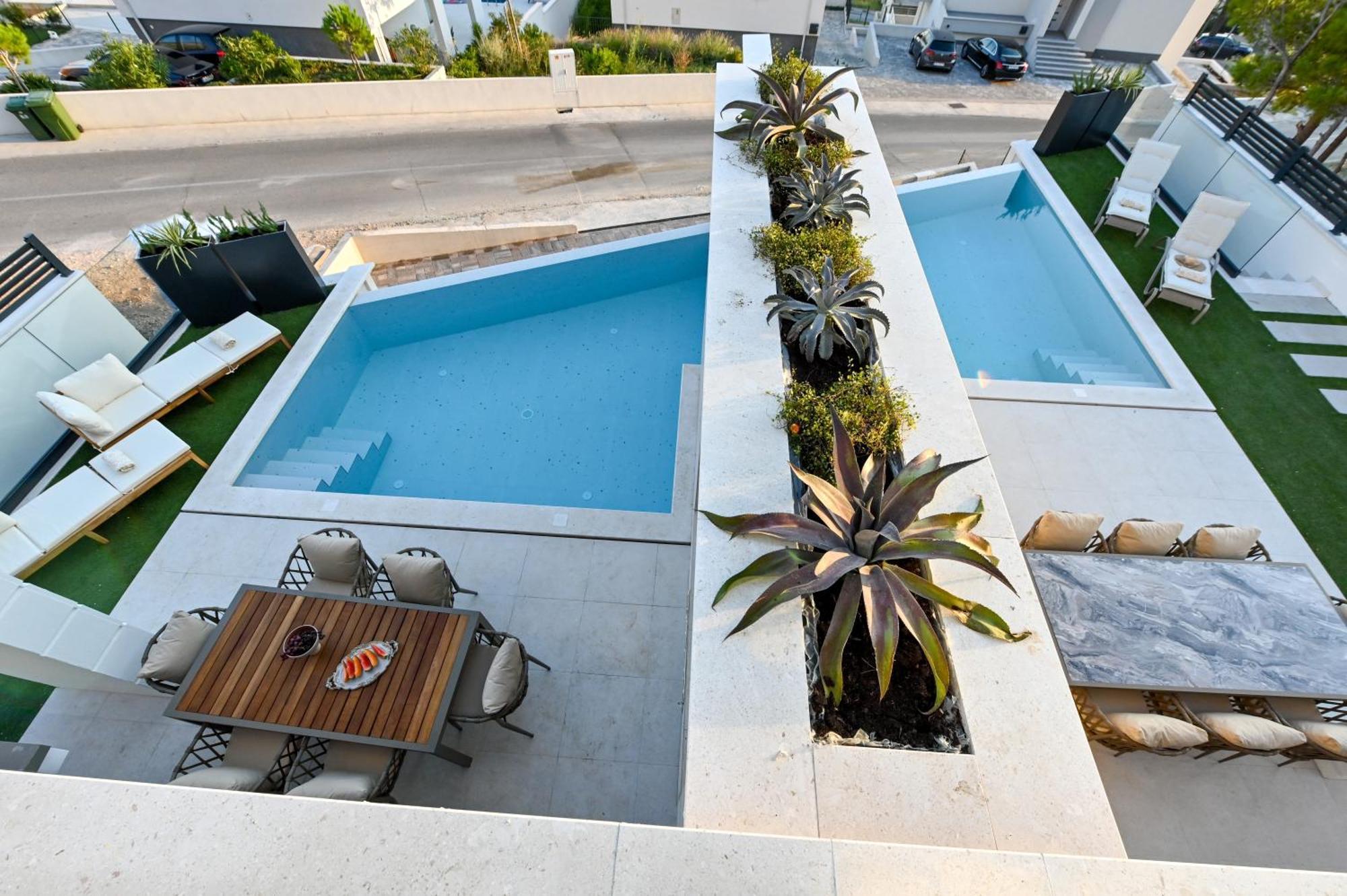 Villa Rosemary West *